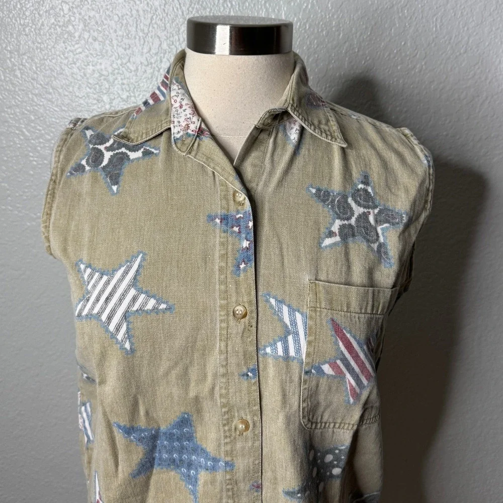 Vintage Quizz New York Americana Star Print Sleeveless Button Up Top Size Small